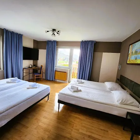 Knafel Bed and Breakfast Zirovnica