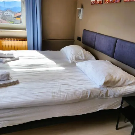 Bed and Breakfast Knafel *