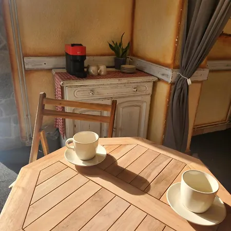 Bed & Breakfast Knafel *