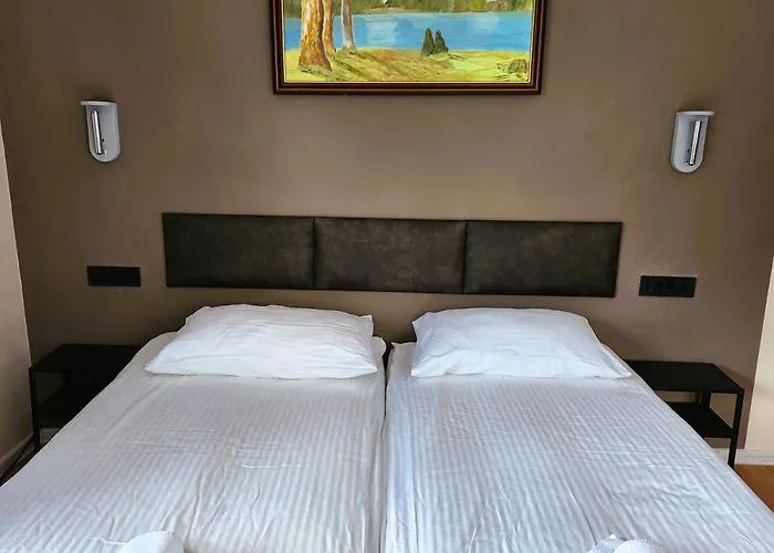 Bed & Breakfast Knafel *